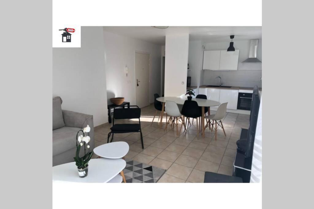 Residence Anne-Sophie 2 Garage Анмас Екстериор снимка